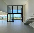 Duplex Com 3 Suítes Com 230,35m² Em Jurerê, Florianópolis.