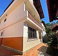Casa Com 06 Quartos No Centro - Nova Friburgo - Rj