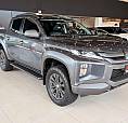 Mitsubishi L200 Triton Outdoor 2.4 Flex 16V Cd Mec. 2025