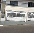 Casa Para Venda Possui 132 Metros Quadrados Com 3 Quartos
