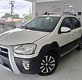 Toyota Etios Cross 1.5 Flex 16V 5P Mec. 2015