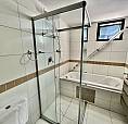 Apartamento Localizado No Corredor Vera Arruda A Poucos Metros Da Praia Com 4/4 Sendo 3 Su