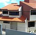 Linda E Ampla Casa Com Piscina