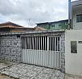 Casa De Tres Quartos Com Suite