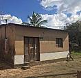 Vende-se Casa: 8 Compartimentos, Na Estrada De Ribamar.