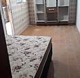 Quarto Individual Em República De Estudantes.