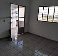 Alugo Casa