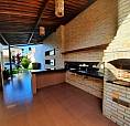 Casa Com 170M² 3Qts 1Suite E 2Semi Suite - Aberto A Negociação