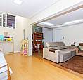 Casa Residencial Com Depósito No Térreo