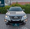 Hilux Sw4 Srv Flex 7 Lugares Aut.