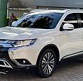 Mitsubishi Outlander Hpe 2.0 16V 5P Aut. 2022