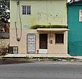 Casa Em Rua Bem Movimentada