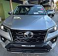 Hilux Sw4 Srx Prata 2022/22 Emplacada