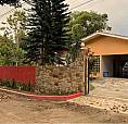 Casa De 395 Metros Quadrados Com 1800M De Terreno Em Condomínio Fechado. 4 Quartos, Sendo 