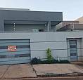 Locação - Casa Com 3 Quartos. 