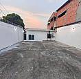 //Casa Com 3 Suítes E Piscina No Tancredo Neves 