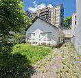 Casa À Venda No Montserrat, Porto Alegre  2 Quartos, 190 M²