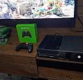 Xbox One + 1 Controle E 8 Jogos