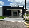 Vendo Excelente Casa No Condomínio Parque Paraiso 