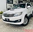 Hilux Sw4 Srv 2013 4X4 Diesel. 