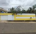 Sobrado Para Aluguel E Venda Possui 450 Metros Quadrados Com 3 Quartos