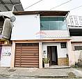 Casa Na Rua Das Esmeraldas, No Bairro Marilândia.