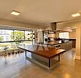 Apartamento Semi Mobiliado, Com 4 Quartos, Sendo 2 Suítes, Hidromassagem, 2 Vagas De Garag