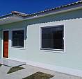 As Casas Ficam Localizadas De Frente Para A Rua 1 (A Rua Da Rodoviária De Itaipuaçu)
