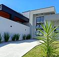 Casa Moderna Com 3 Dormitórios 