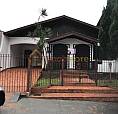 Casa  Com 3 Quartos - Bairro Aurora Em Londrina