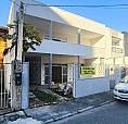 Excelente Imóvel: Duas Casas Com Entradas Independentes.