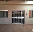 Casa Para Venda Possui 106 Metros Quadrados Com 3 Quartos