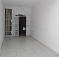 Localizada No Bairro Benfica, Esta Casa Duplex Com Aproximadamente 201M² Oferece Conforto 