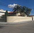 Casa Com 4Quartos, Área De Lazer Com Piscina. Lote De 500M. 