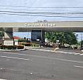 Aluga-se Casa No Condomínio Garden Village Com 3 Quartos E 2 Banheiros