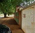 Casa Com Comércio Na Frente, Para Aluguel, Tem 5000 Metros Quadrados Com 2 Quartos