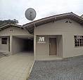 Duas Casas Para Locação Em Um Mesmo Terreno, Totalizando 140M² De Área Construída, No Bair