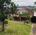 3 Dormitórios, Um Banheiro, Ótimo Terreno Com 348 M2, Boa Localização, Próximo Ao Hospital