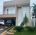 Casa De Condomínio Para Venda Possui 200 Metros Quadrados Com 3 Quartos