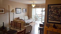 Apartamento De 2(Dois) Dormitórios No Bairro Centro