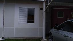 Casa Geminada Em Condomínio Fechado 