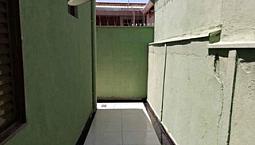 Vende Se Casa Com Garagem 