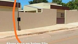 Alugo Casa