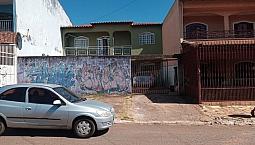 Sobrado Bem Localizado Na Quadra 101 Do Recanto Das Emas-Df