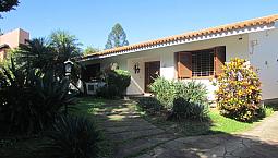 Porto Alegre - Casa Padrão - Três Figueiras