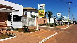 Alugo Apartamento Térreo Com Quintal No Condomínio Varandas Paraíso 2