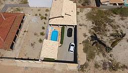 Vende-Se Casa Na Praia Das Emanuelas