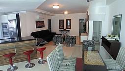 Apartamento 3 Suítes- 3 Vagas- Mobiliado- Localizado Na Barra Sul