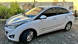 Hb 20 S (Sedan) 2014 Automático Com Baixa Kilometragem 