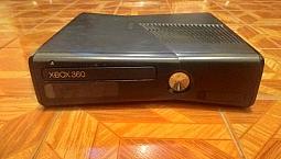 Xbox 360 Slim (Leia A Descrição)